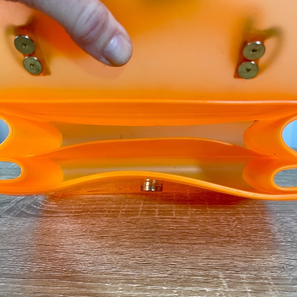1980s Vibes Transparent Jelly Top Handle PVC Handbag - Picture 5 of 5